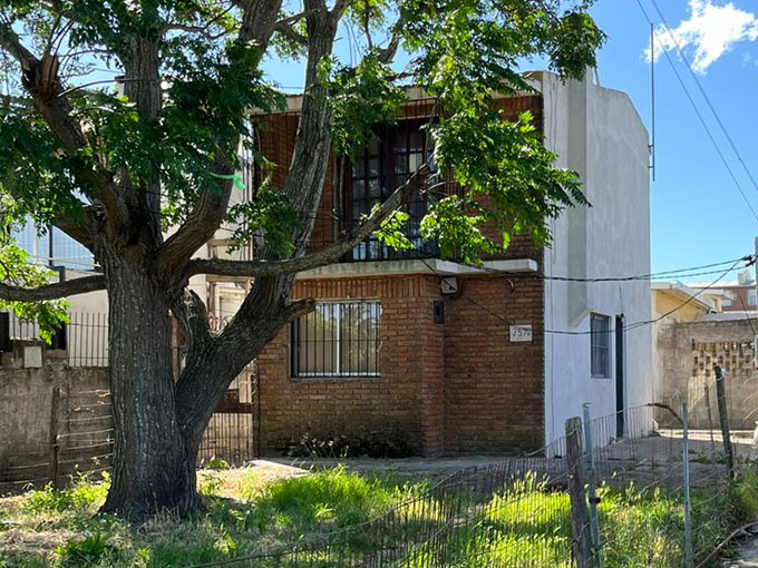 Uruguay, Montevideo, 4 Habitaciones Habitaciones,2 BathroomsBathrooms,Casa,Venta,1169